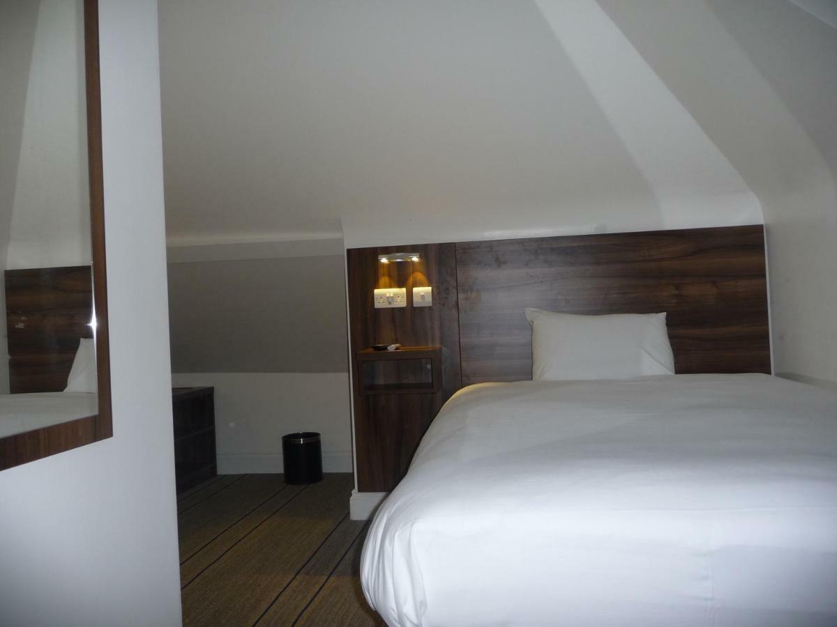 Heathrow-Windsor Guest House Слау Экстерьер фото