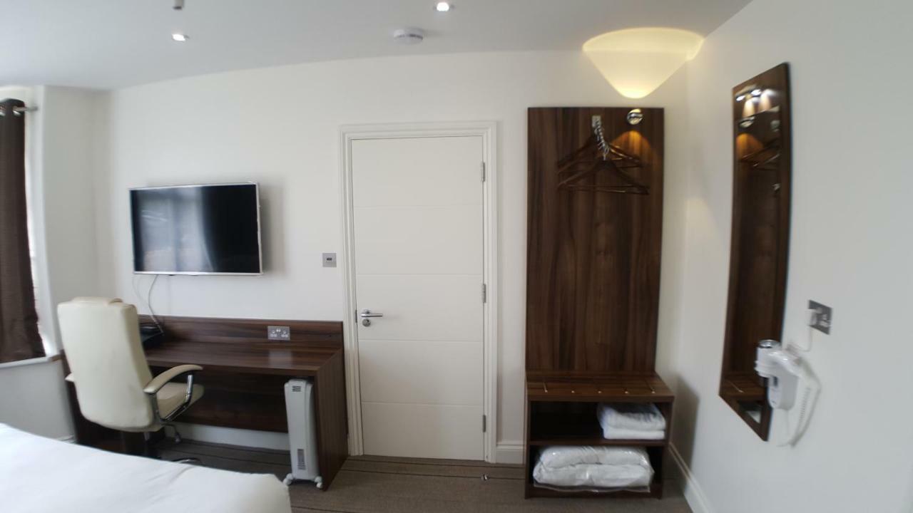 Heathrow-Windsor Guest House Слау Экстерьер фото