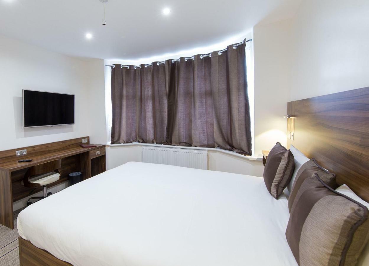 Heathrow-Windsor Guest House Слау Экстерьер фото