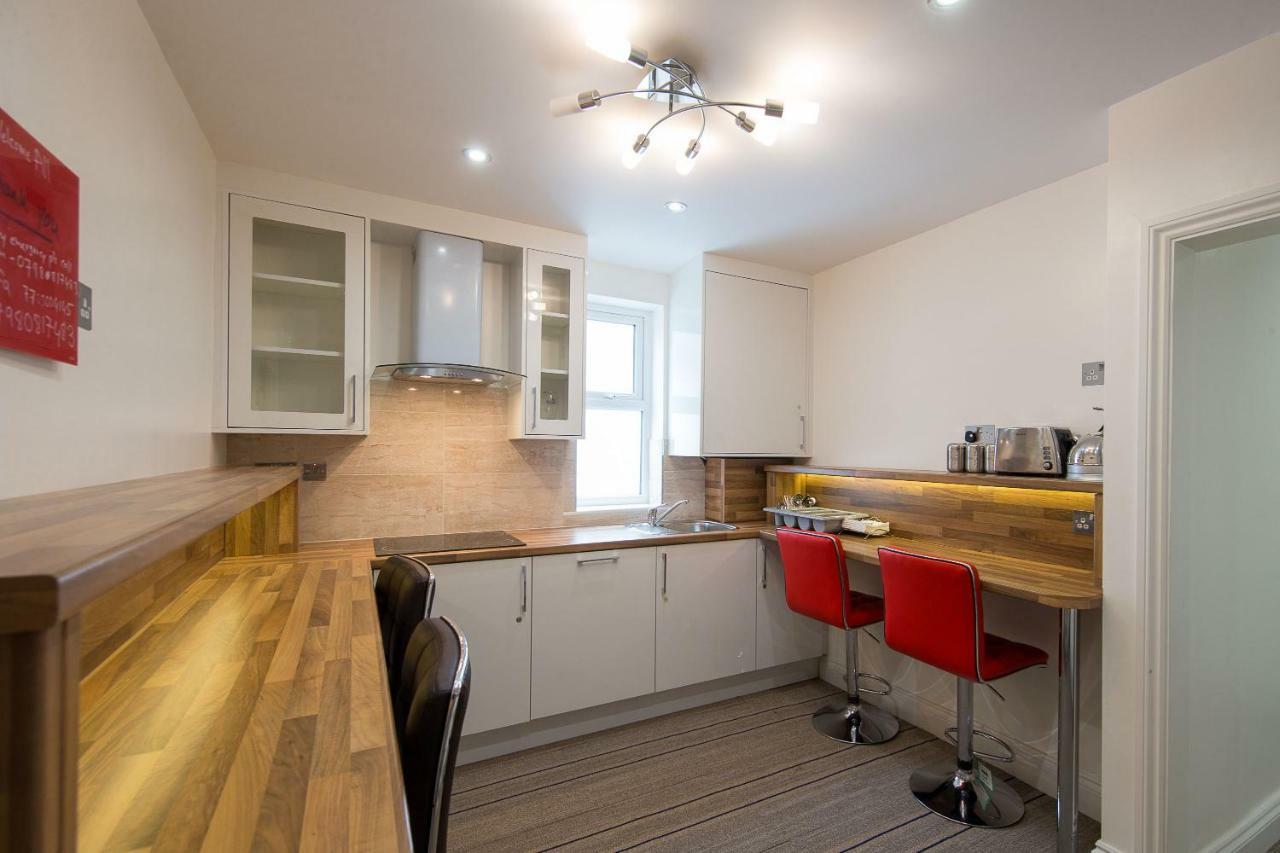 Heathrow-Windsor Guest House Слау Экстерьер фото