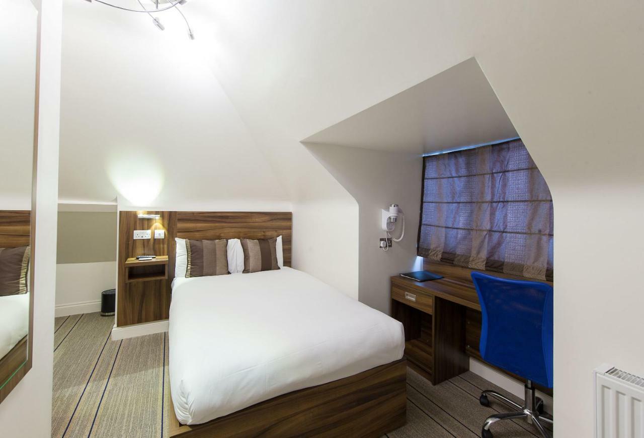Heathrow-Windsor Guest House Слау Экстерьер фото