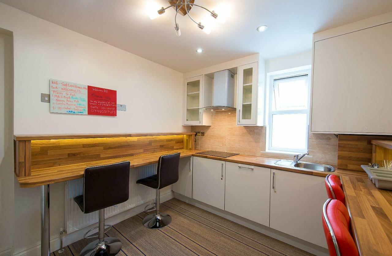 Heathrow-Windsor Guest House Слау Экстерьер фото